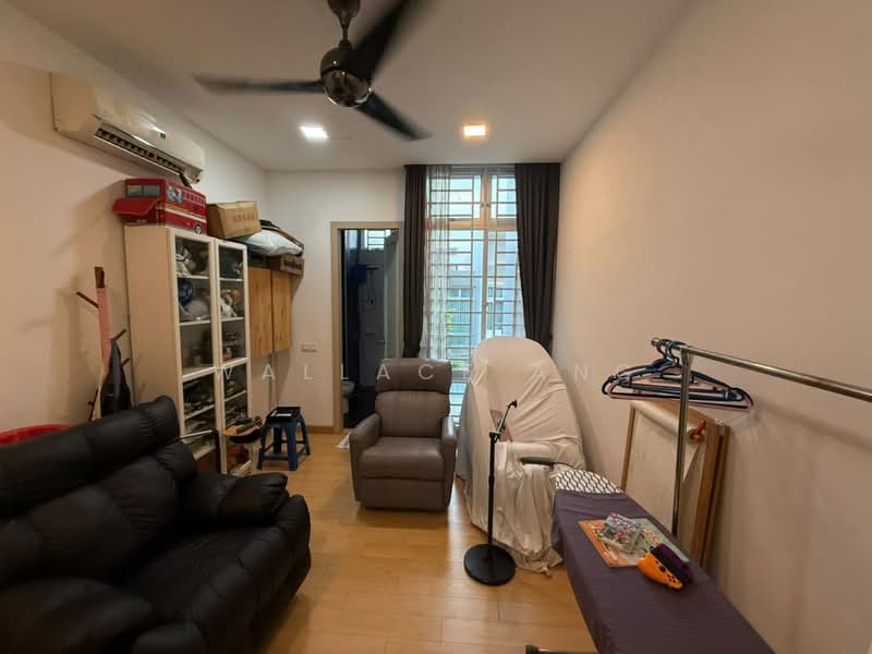 Rumah Teres 2-Tingkat untuk Dijual di Taman Setia Indah (Tebrau) - Wallace Ang - Living Room - PropertyGuru.com.my