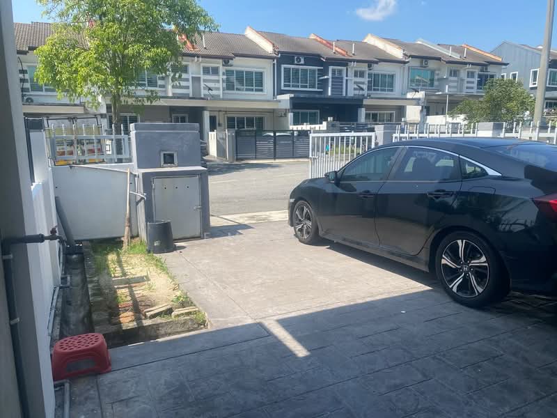 2-storey Terraced House for Rent in Bandar Teknologi Kajang (Kajang) - Emma . - Exterior - PropertyGuru.com.my