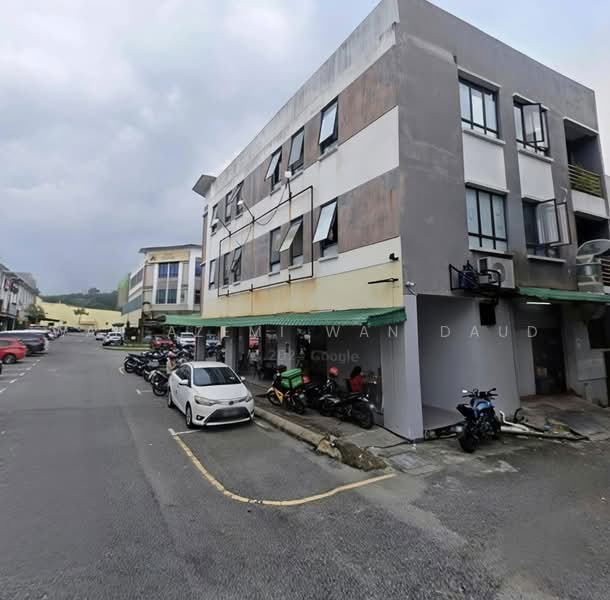 Shop / Office for Sale in Sungai Buloh (Selangor) - Wan Azemi Wan Daud - Exterior - PropertyGuru.com.my