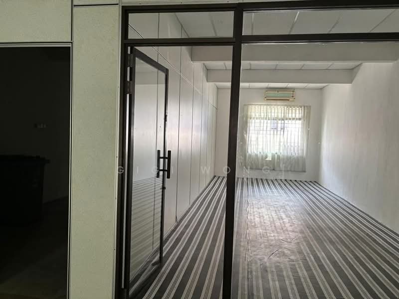 Shop for Rent in Taman Muzaffar Heights (Bukit Katil) - Gigi Wong - PropertyGuru.com.my