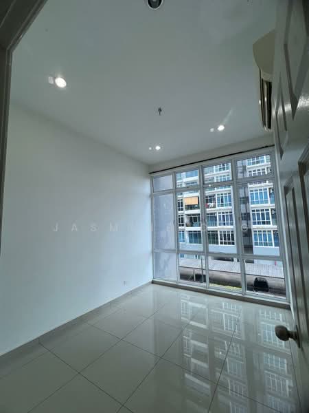 Servis Apartment untuk Disewa di THE SENAI GARDEN (PANGSAPURI IMPIAN SENAI) - Jasmine Ong - Interior - PropertyGuru.com.my