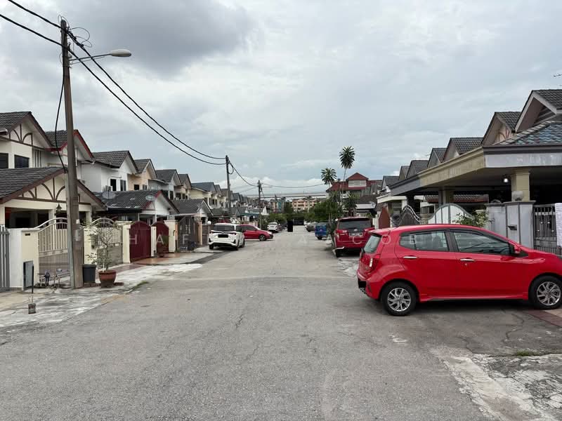 Terraced House for Sale in Taman Bayu Perdana (Klang) - Hafiz Yaacob - Exterior - PropertyGuru.com.my