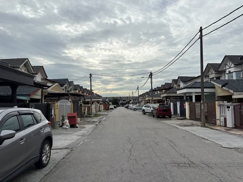 Terraced House for Sale in Taman Bayu Perdana (Klang) - Hafiz Yaacob - Exterior - PropertyGuru.com.my