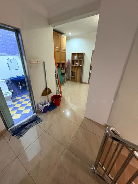 Terraced House for Sale in Taman Bayu Perdana (Klang) - Hafiz Yaacob - Bathroom - PropertyGuru.com.my