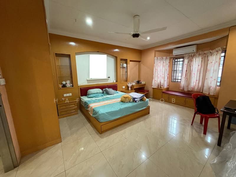 Terraced House for Sale in Taman Bayu Perdana (Klang) - Hafiz Yaacob - Bedroom - PropertyGuru.com.my
