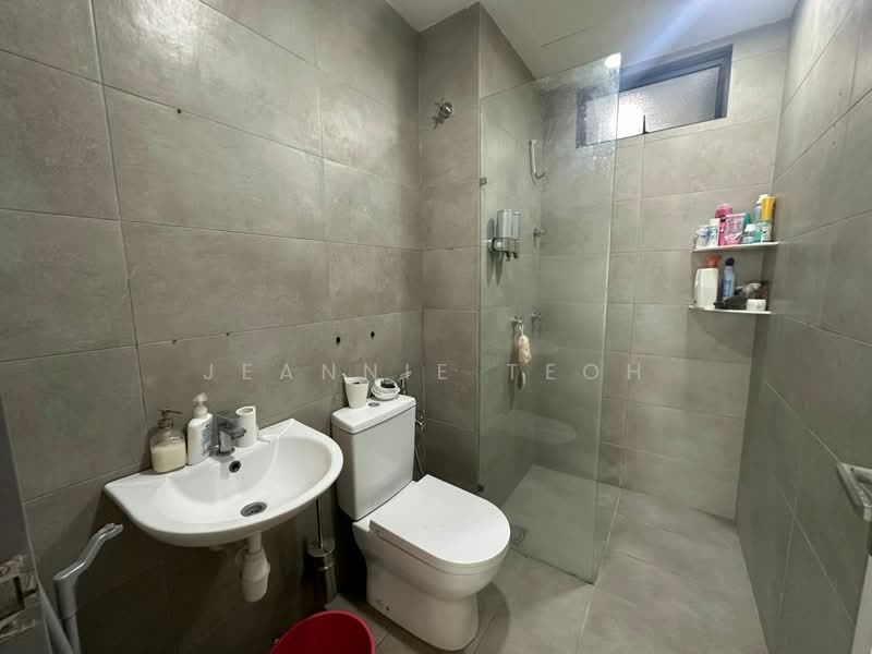 Service Residence for Rent at KL Traders Square - Jeannie Teoh - Bathroom - PropertyGuru.com.my