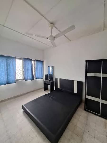Pangsapuri untuk Disewa di Sea Park Apartment - Jeron Teoh - Bedroom - PropertyGuru.com.my