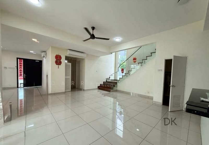 Rumah Banglo untuk Disewa di Klang (Selangor) - Darren Khoo - Living Room - PropertyGuru.com.my
