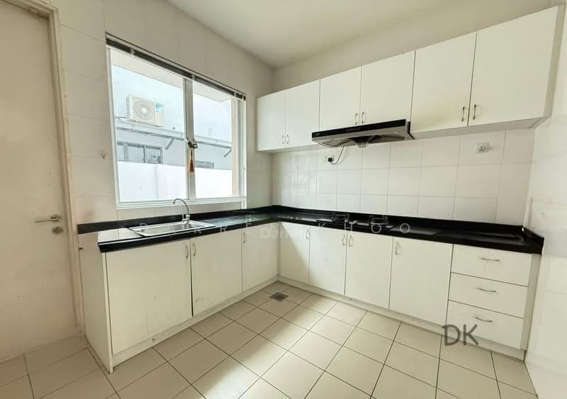 Rumah Banglo untuk Disewa di Klang (Selangor) - Darren Khoo - Kitchen - PropertyGuru.com.my
