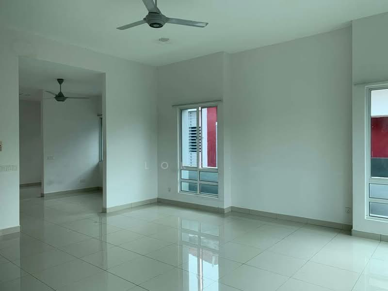 Rumah Berkembar untuk Disewa di Setia Damai (Setia Alam) - Loke . - Living Room - PropertyGuru.com.my