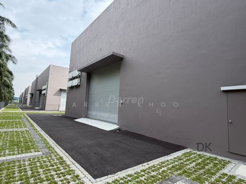 Semi-D Factory for Rent in Taman Perindustrian Air Hitam (Klang) - Darren Khoo - Exterior - PropertyGuru.com.my