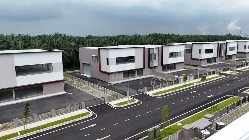 Semi-D Factory for Rent in Taman Perindustrian Air Hitam (Klang) - Darren Khoo - Exterior - PropertyGuru.com.my