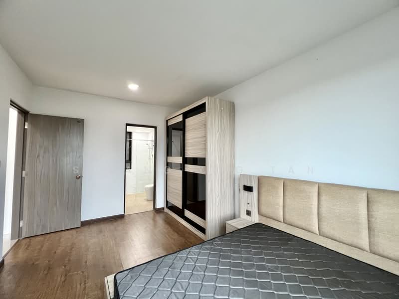 Servis Apartment untuk Dijual di Country Garden Central Park - Shiang Yng Tan - Bedroom - PropertyGuru.com.my