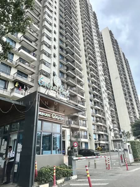 Kediaman Servis untuk Dijual di Country Garden Central Park - Shiang Yng Tan - Exterior - PropertyGuru.com.my