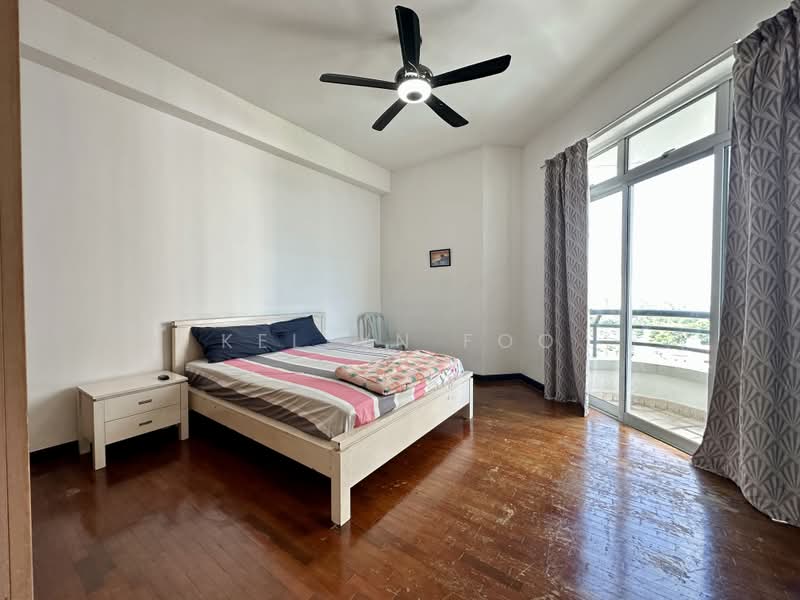 Kondominium untuk Dijual di Ocean Palms Condominium - Kellyn Foo - Bedroom - PropertyGuru.com.my