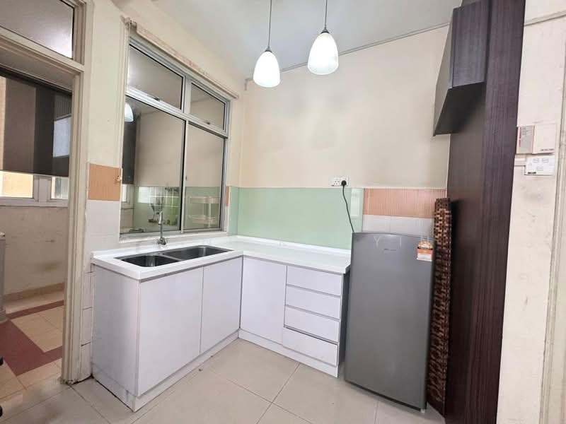 Pangsapuri untuk Dijual di Kipark Apartment - Chang Kai Yin - PropertyGuru.com.my