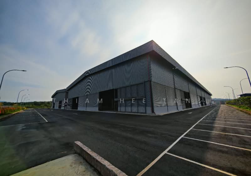 Warehouse for Sale in Bandar Enstek (Negeri Sembilan) - Thiam Hee Tan - Exterior - PropertyGuru.com.my