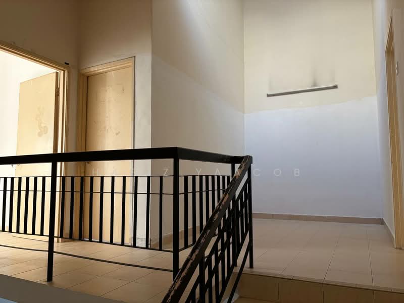 2-storey Terraced House for Sale in Bandar Parklands (Klang) - Hafiz Yaacob - Corridor - PropertyGuru.com.my