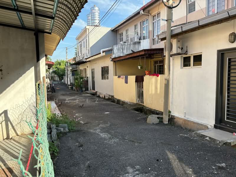 2-storey Terraced House for Sale in Bandar Parklands (Klang) - Hafiz Yaacob - Exterior - PropertyGuru.com.my