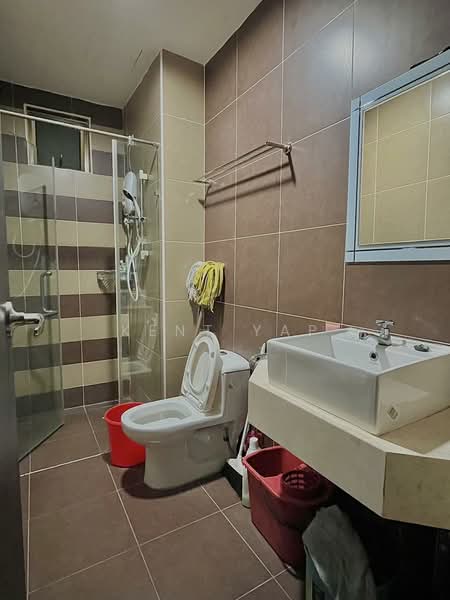 Servis Apartment untuk Disewa di D'Inspire Residence (Inspira Bestari) - Kent Yap - Bathroom - PropertyGuru.com.my