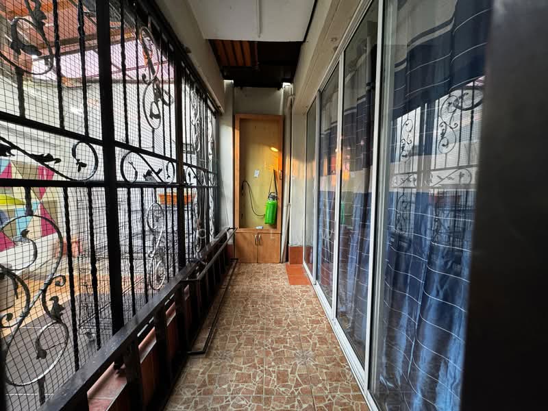 Semi-Detached House for Sale in Taman Danau Desa (Taman Desa) - CY Low - Corridor - PropertyGuru.com.my