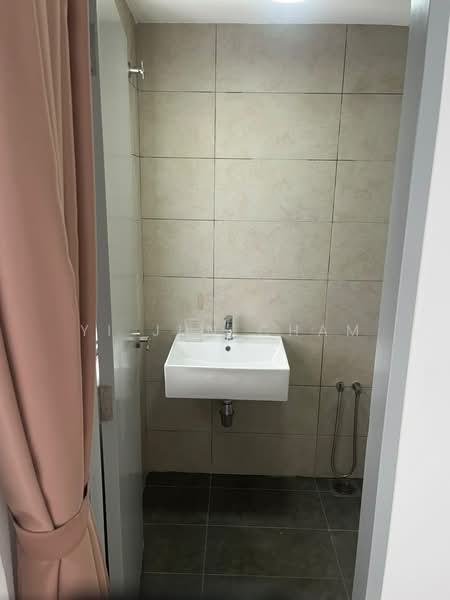 Service Residence for Rent at M Luna - Yi Jun Cham - Bathroom - PropertyGuru.com.my