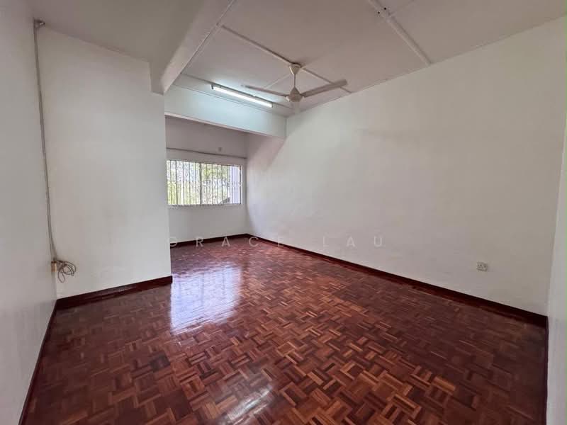 Semi-Detached House for Sale in Taman Nong Chik (Johor Bahru) - Grace Lau - PropertyGuru.com.my