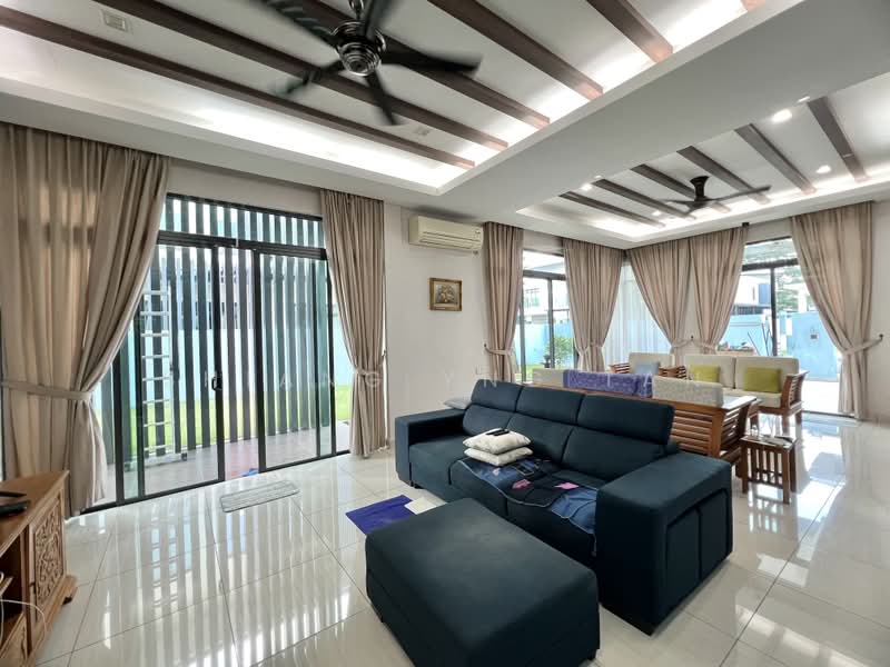 Rumah Berkembar untuk Dijual di Setia Eco Gardens (Gelang Patah) - Shiang Yng Tan - Living Room - PropertyGuru.com.my
