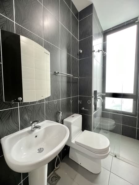 Rumah Berkembar untuk Dijual di Setia Eco Gardens (Gelang Patah) - Shiang Yng Tan - Bathroom - PropertyGuru.com.my