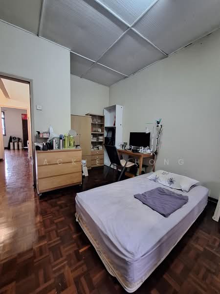 2-storey Terraced House for Sale in Taman Overseas Union (Taman Oug) (Jalan Klang Lama (Old Klang Road)) - Jackie Chong - Bedroom - PropertyGuru.com.my