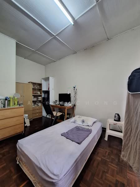 2-storey Terraced House for Sale in Taman Overseas Union (Taman Oug) (Jalan Klang Lama (Old Klang Road)) - Jackie Chong - Bedroom - PropertyGuru.com.my