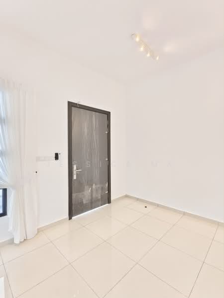 Rumah Teres untuk Disewa di Taman Desa Tebrau (Tebrau) - Jessica Ma - PropertyGuru.com.my