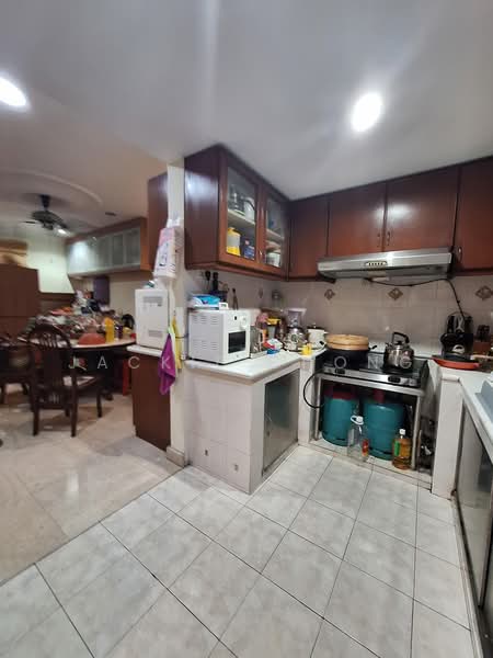 2-storey Terraced House for Sale in Taman Overseas Union (Taman Oug) (Jalan Klang Lama (Old Klang Road)) - Jackie Chong - Kitchen - PropertyGuru.com.my
