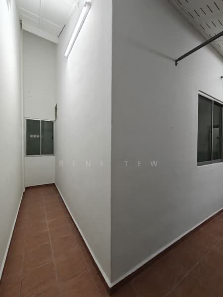 Rumah Teres 1 Tingkat untuk Disewa di Taman Molek (Johor Bahru) - Rene Tew - PropertyGuru.com.my