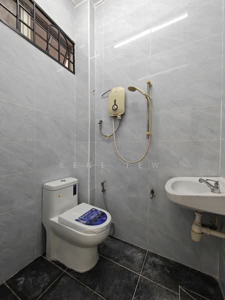 Rumah Teres 1 Tingkat untuk Disewa di Taman Molek (Johor Bahru) - Rene Tew - PropertyGuru.com.my