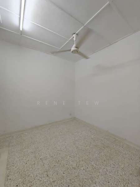 Rumah Teres 1 Tingkat untuk Disewa di Taman Molek (Johor Bahru) - Rene Tew - PropertyGuru.com.my