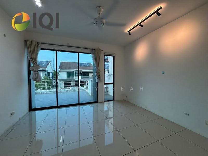 Semi-Detached House for Rent in Taman Santuari (Bukit Mertajam) - Kerry Seah - Balcony - PropertyGuru.com.my