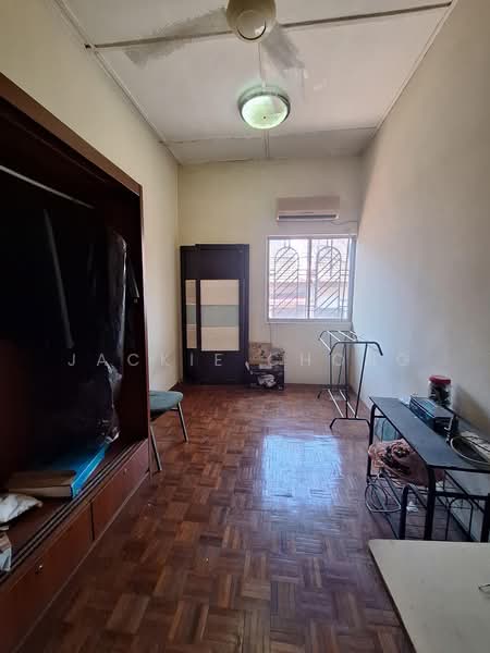 Rumah Teres 2 Tingkat untuk Dijual di Taman Universiti Indah (Seri Kembangan) - Jackie Chong - Interior - PropertyGuru.com.my