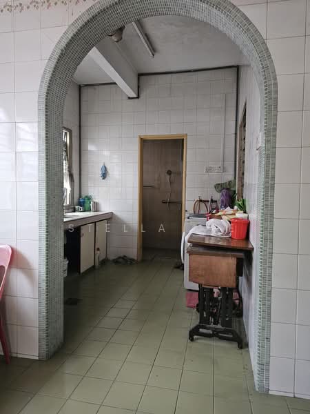 2-storey Terraced House for Sale in Bandar Baru Sri Petaling (Sri Petaling) - Stella Lee - Kitchen - PropertyGuru.com.my