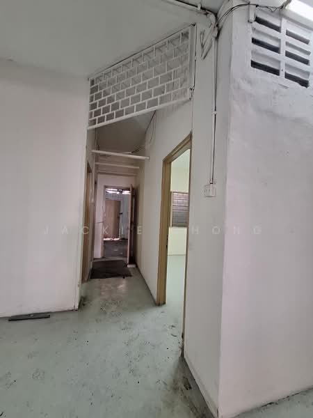 Kedai untuk Dijual di Kuchai Lama (Kuala Lumpur) - Jackie Chong - Interior - PropertyGuru.com.my