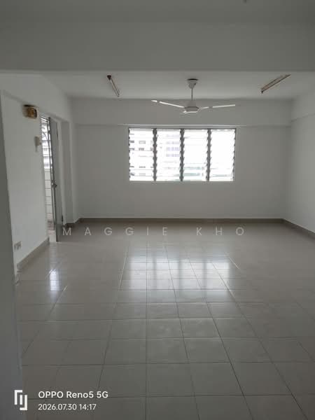 Rumah Flat untuk Disewa di Danau Kota Flat - Maggie Kho - Living Room - PropertyGuru.com.my