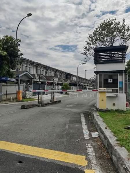 Rumah Teres 2 Tingkat untuk Dijual di Seksyen 32, Kemuning Green Ville (Shah Alam) - Bee Kim - Exterior - PropertyGuru.com.my