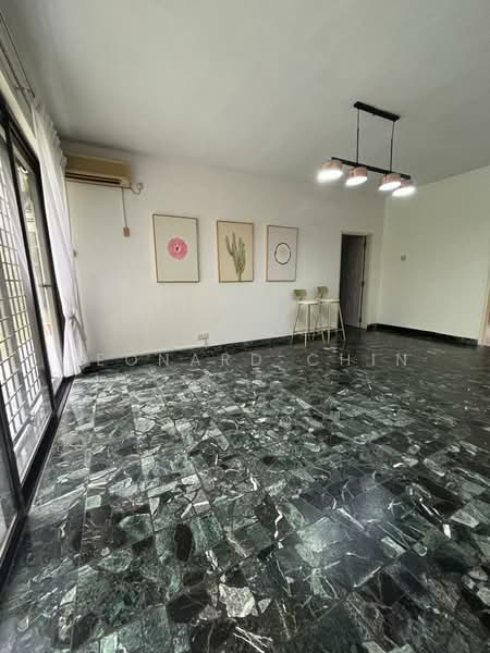 Rumah Banglo untuk Disewa di Taman Bukit Pantai (Bangsar) - Leonard Chin - Living Room - PropertyGuru.com.my