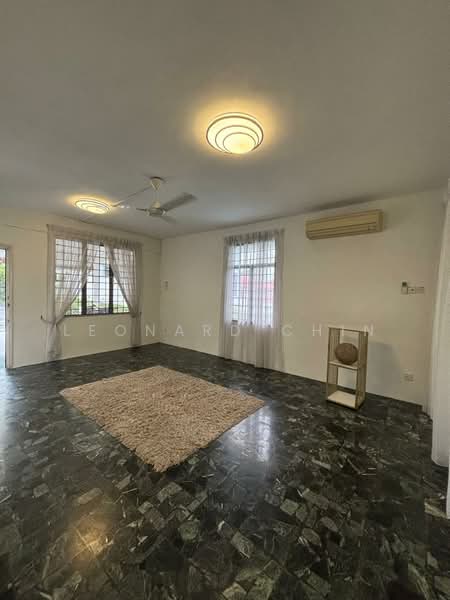 Rumah Banglo untuk Disewa di Taman Bukit Pantai (Bangsar) - Leonard Chin - Living Room - PropertyGuru.com.my