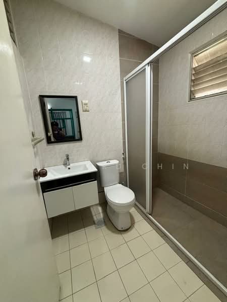 Rumah Banglo untuk Disewa di Taman Bukit Pantai (Bangsar) - Leonard Chin - Bathroom - PropertyGuru.com.my