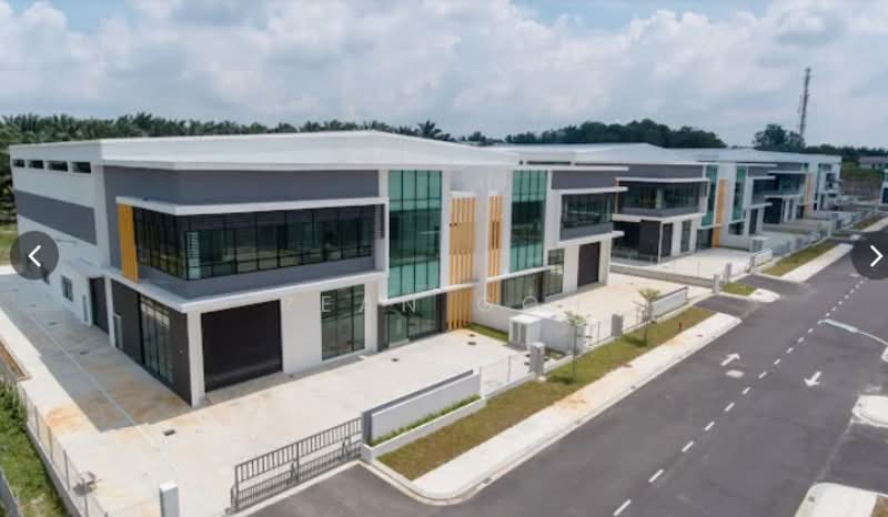 Semi-D Factory for Rent in Gelang Patah (Johor) - Rean Goh - Exterior - PropertyGuru.com.my