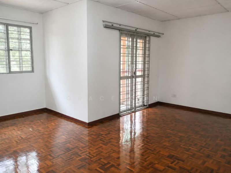 Rumah Teres 2-Tingkat untuk Dijual di Taman Lestari Perdana (Seri Kembangan) - Grace Oon - Interior - PropertyGuru.com.my