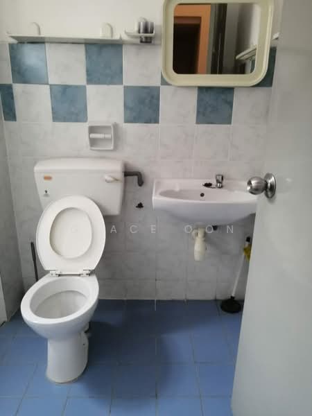 Rumah Teres 2-Tingkat untuk Dijual di Taman Lestari Perdana (Seri Kembangan) - Grace Oon - Bathroom - PropertyGuru.com.my