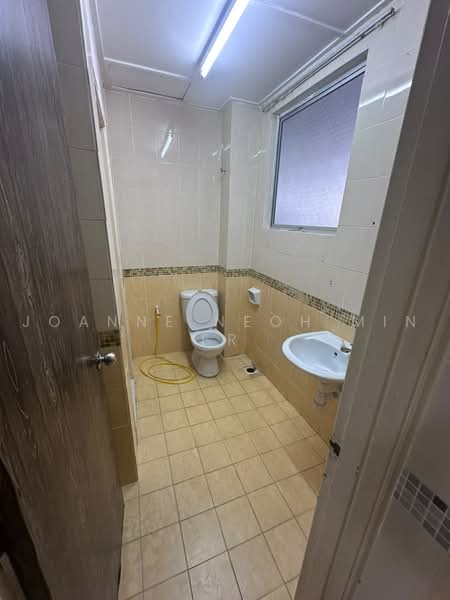 Terraced House for Rent in Sungai Long (Bandar Sungai Long) - JOANNE NEOH MIN ER - Bathroom - PropertyGuru.com.my