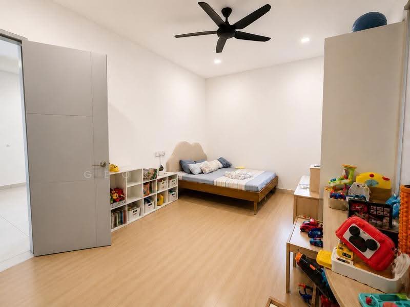 Condominium for Sale at X2 Residency - Geok Bee Chan - Bedroom - PropertyGuru.com.my